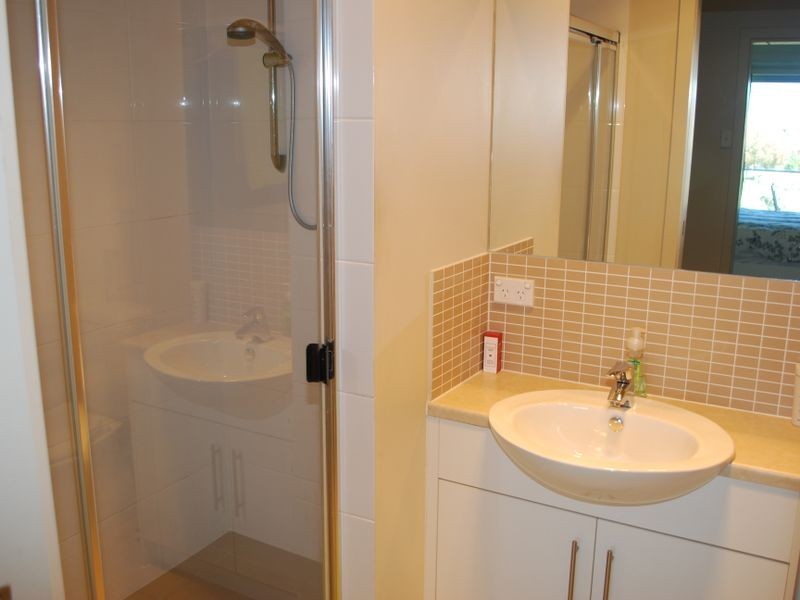 7/135 Sanctuary Drive, Mawson Lakes SA 5095