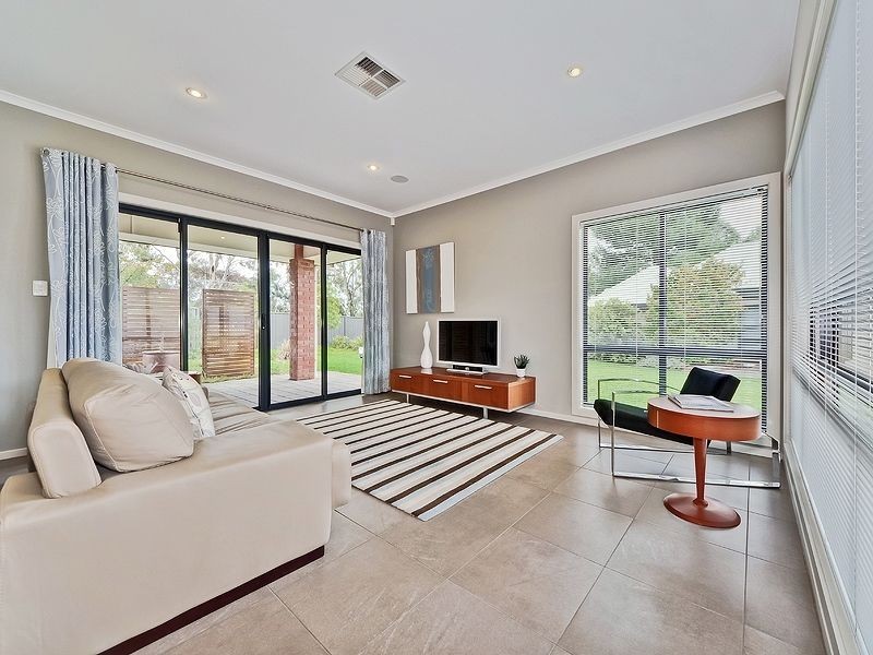 5 Pioneer Court, Salisbury Heights SA 5109