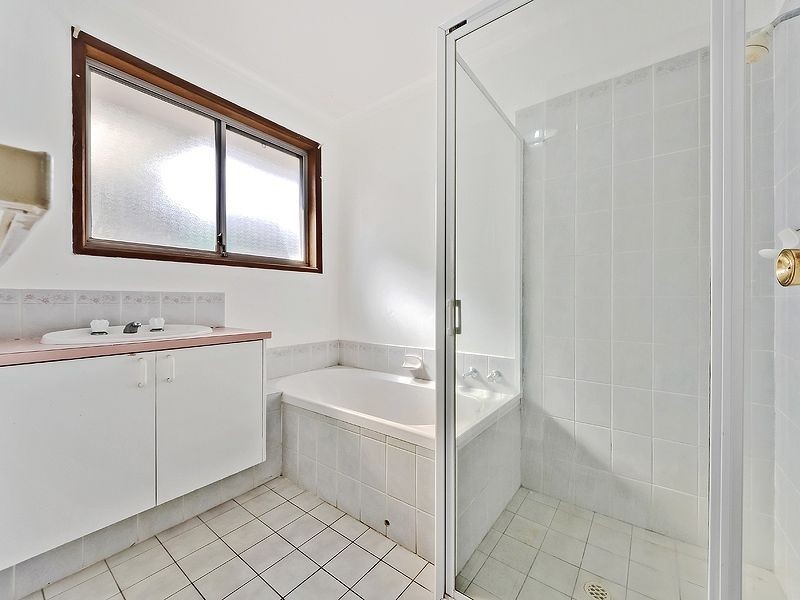 23 President Avenue, Andrews Farm SA 5114