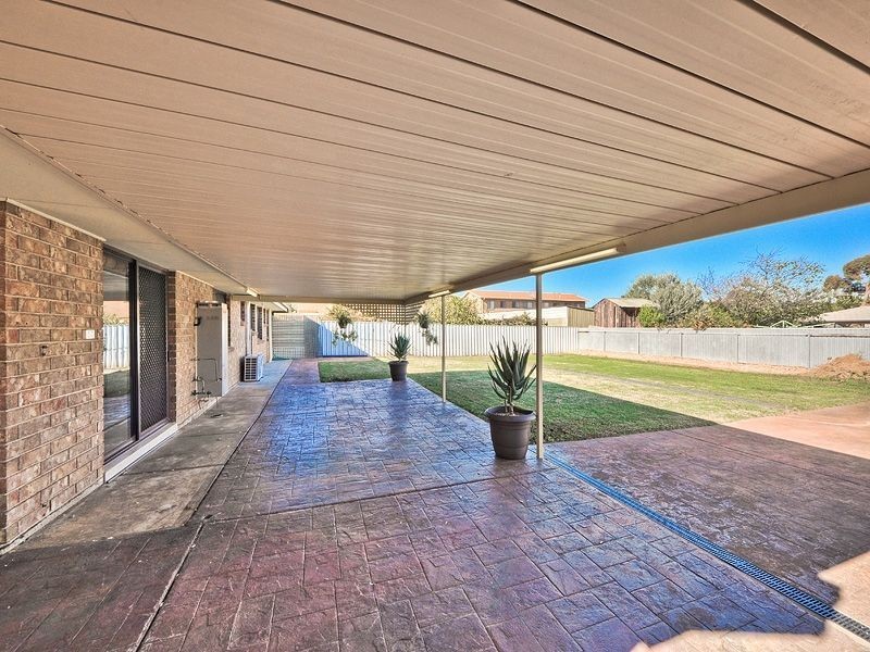 15 Shelton Drive, Salisbury East SA 5109