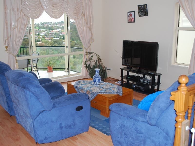 29 Reordan Drive, Greenwith SA 5125