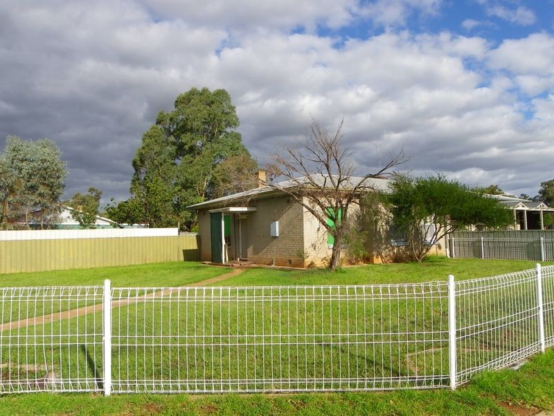 2 Fatchen Street, Elizabeth Grove SA 5112