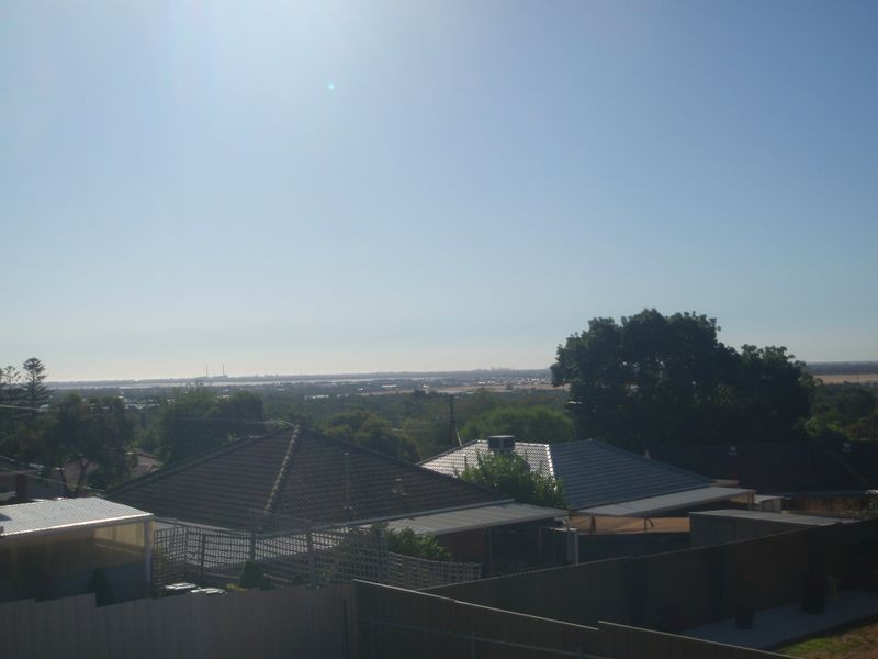11 Allen Drive, Para Hills SA 5096