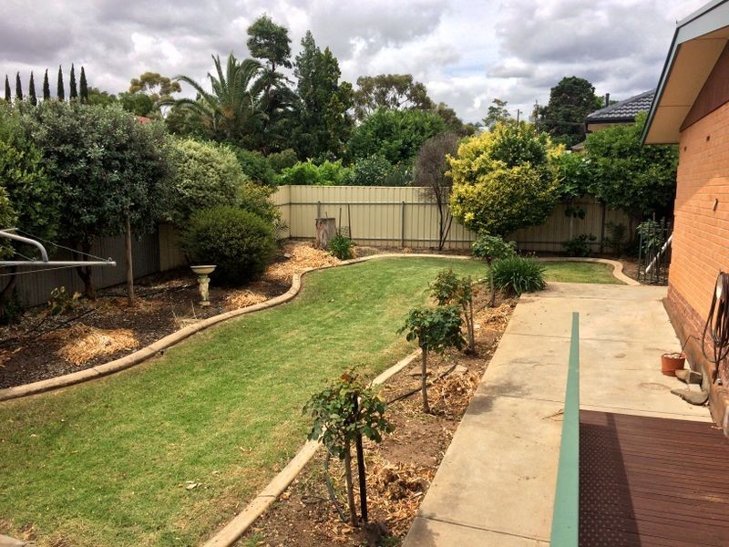 60 Milne Road, Para Hills SA 5096