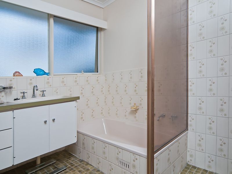 11 Morey Drive, Salisbury Heights SA 5109