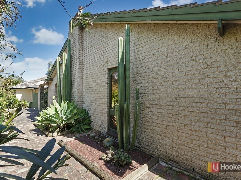 61 Collingbourne Drive, Elizabeth Vale SA 5112