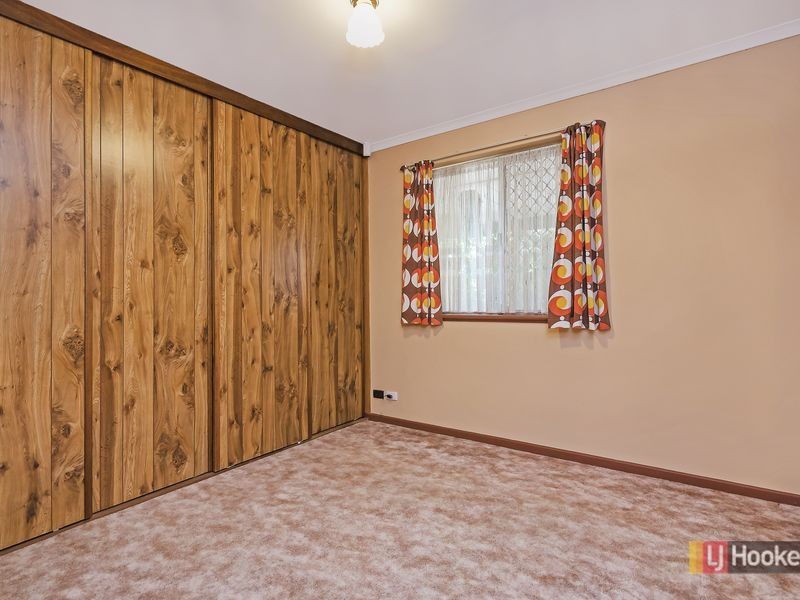 61 Collingbourne Drive, Elizabeth Vale SA 5112