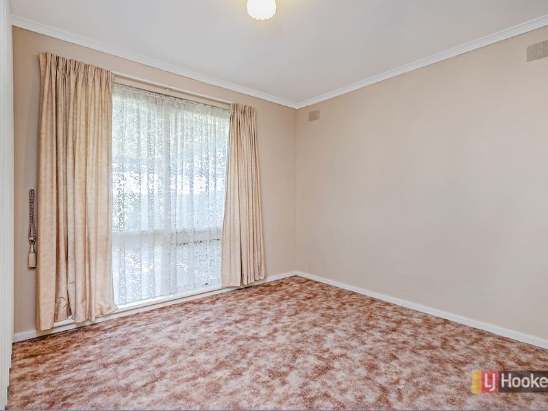 61 Collingbourne Drive, Elizabeth Vale SA 5112