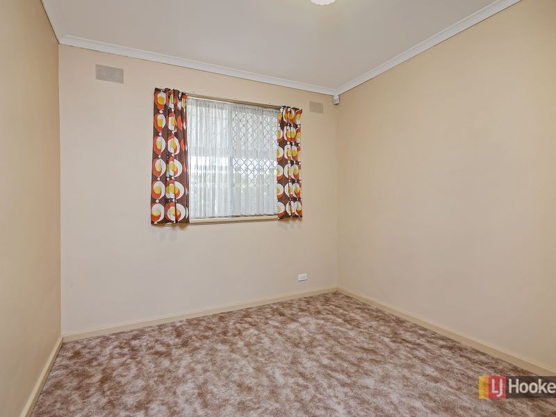 61 Collingbourne Drive, Elizabeth Vale SA 5112