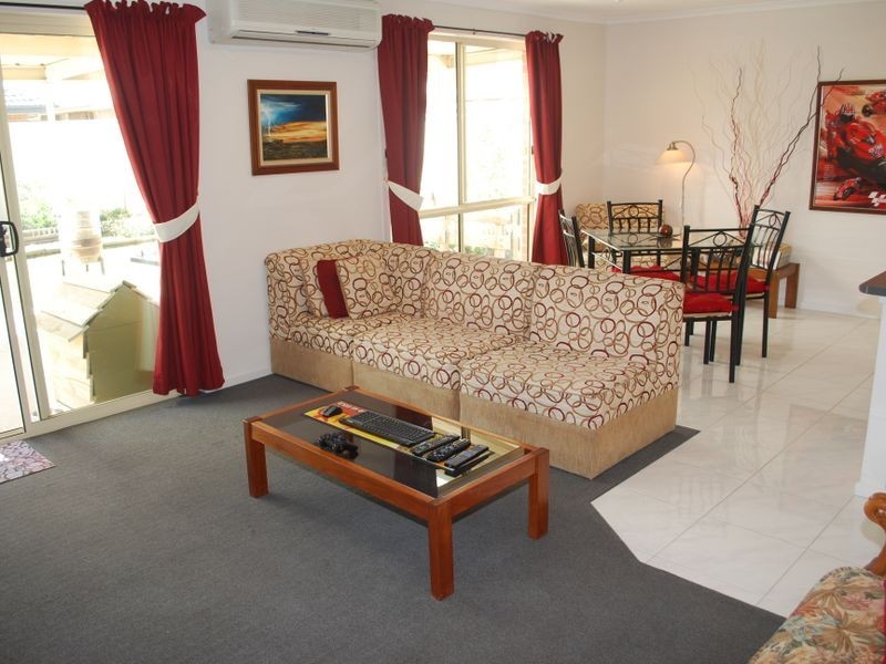 7 Veronica Drive – Direk via Burton, Direk SA 5110