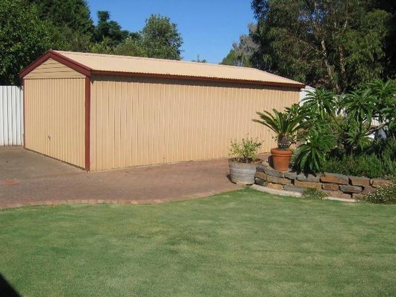 37 Meath Avenue, Salisbury Downs SA 5108