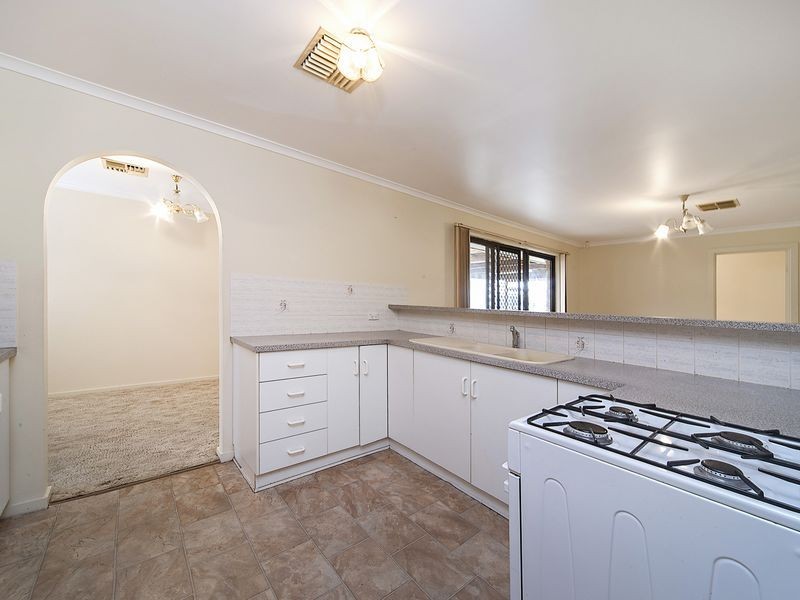 24 Niven Drive, Paralowie SA 5108