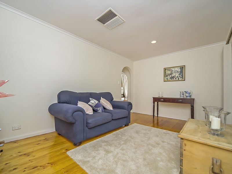 11 Marjorie Street, Gulfview Heights SA 5096