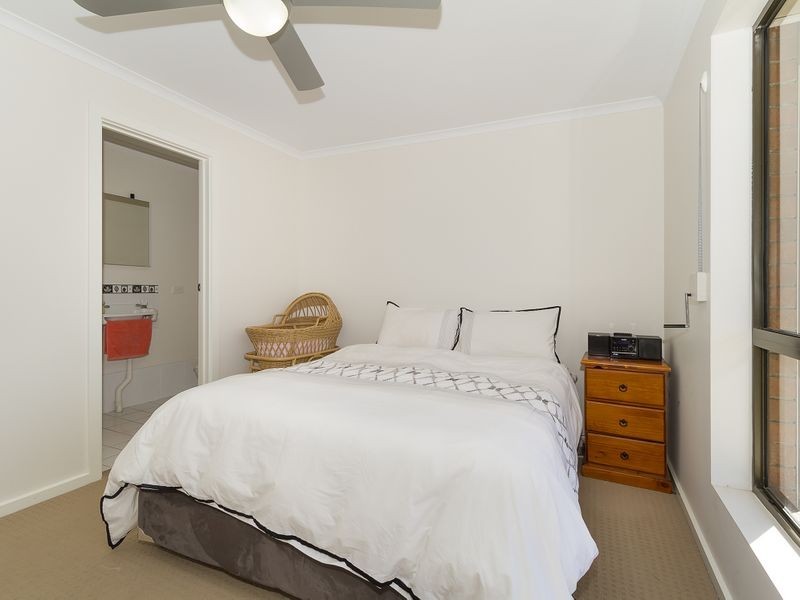 3 Alan Crescent, Burton SA 5110