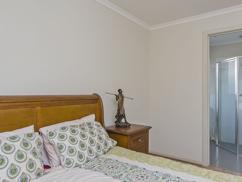 2 Oaks Court, Parafield Gardens SA 5107