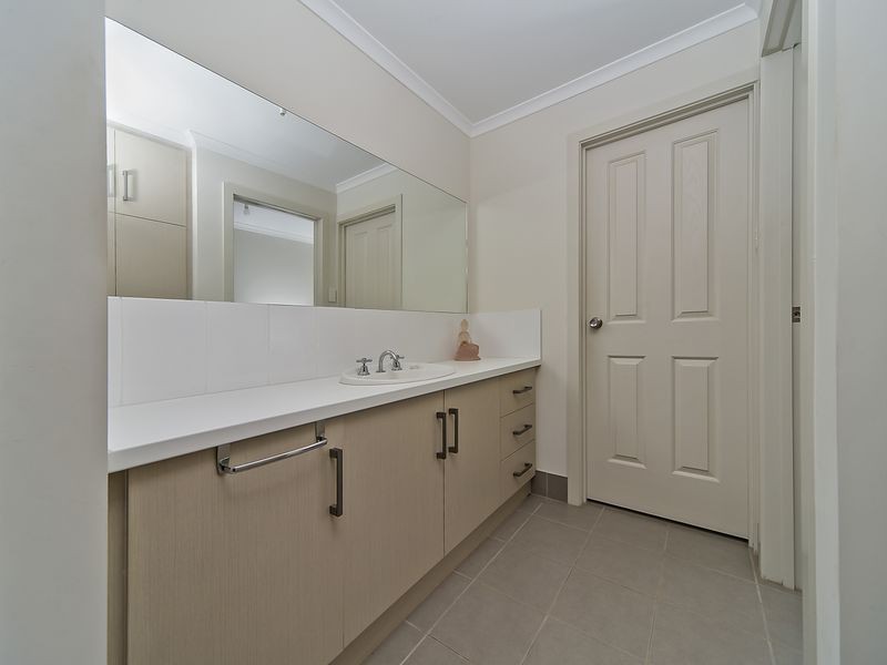 2 Oaks Court, Parafield Gardens SA 5107
