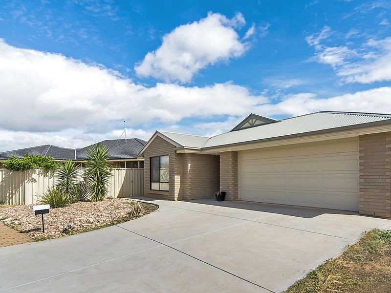2 Oaks Court, Parafield Gardens SA 5107