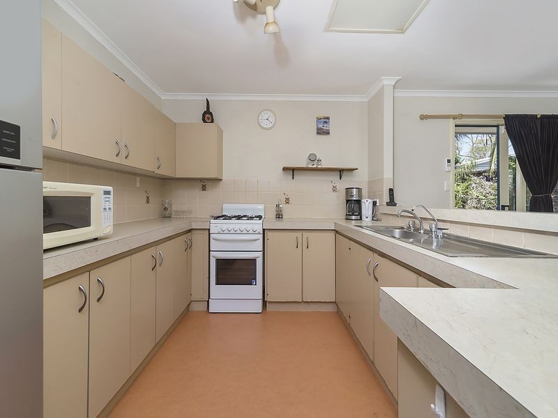 19 Thomson Avenue, Gulfview Heights SA 5096