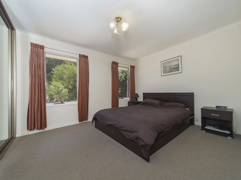 19 Thomson Avenue, Gulfview Heights SA 5096