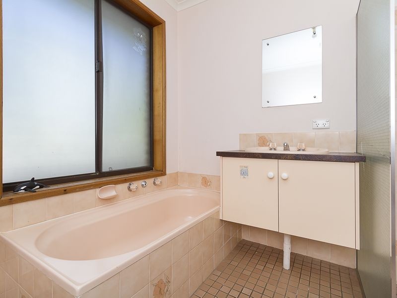 53 Greenridge Court, Wynn Vale SA 5127