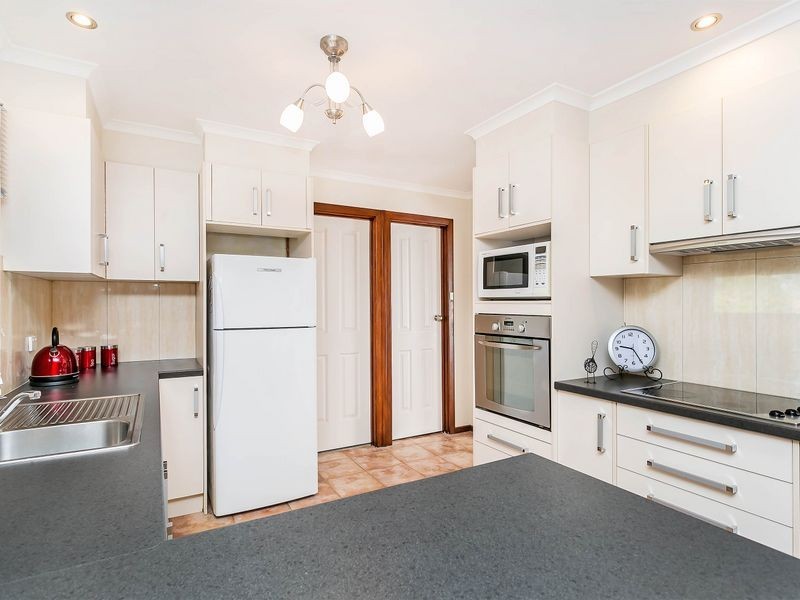 27 Victorious Street, Salisbury East SA 5109