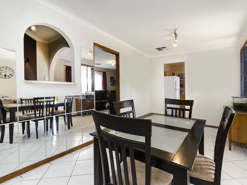 9 Potts Crescent, Burton SA 5110