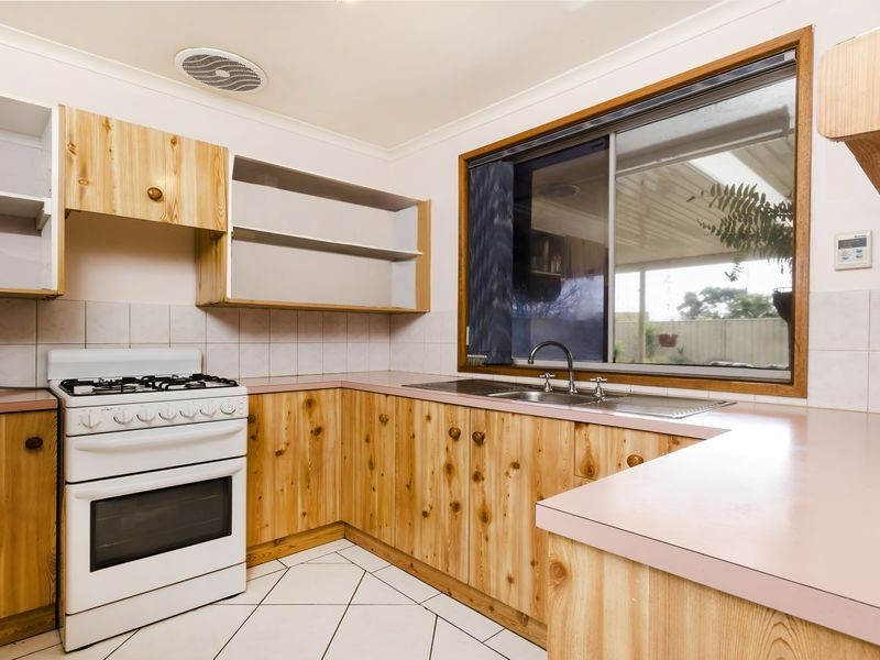 9 Potts Crescent, Burton SA 5110