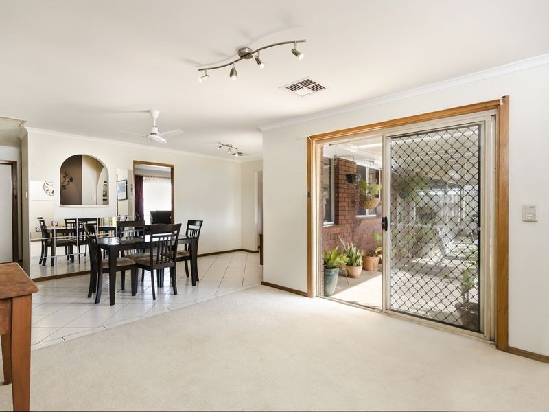 9 Potts Crescent, Burton SA 5110