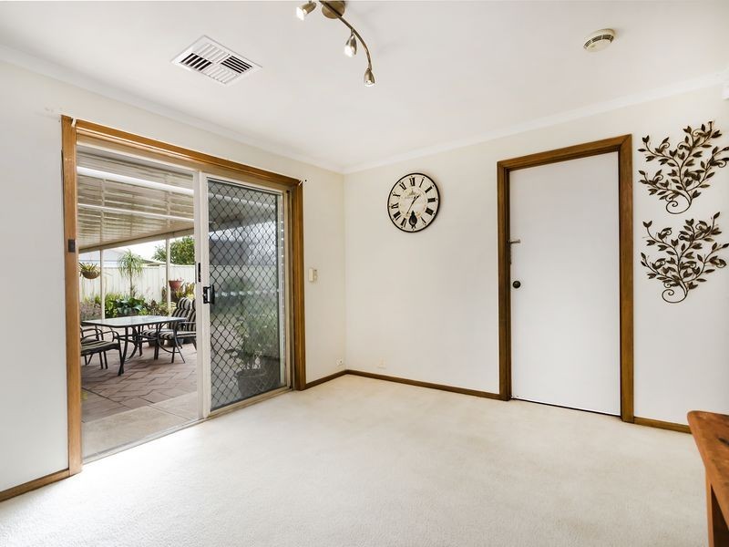 9 Potts Crescent, Burton SA 5110