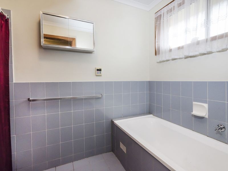 9 Potts Crescent, Burton SA 5110