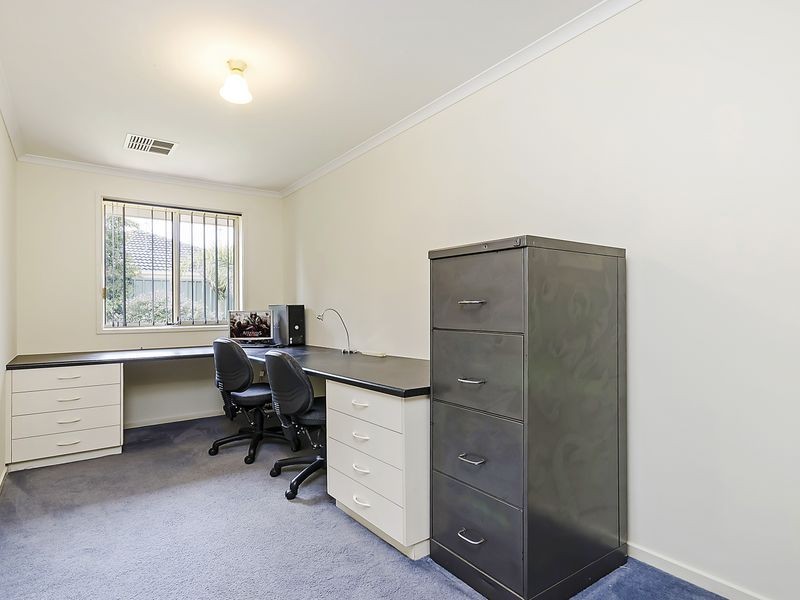 34 Willowbrook Boulevard, Paralowie SA 5108