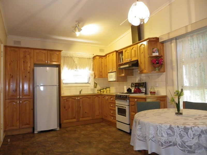 39 Bradman Road, Parafield Gardens SA 5107