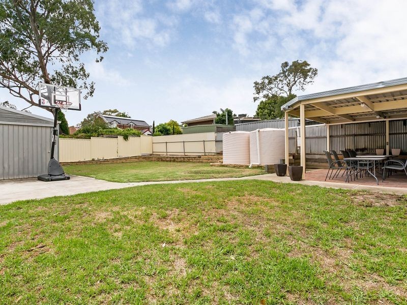 26 Pelsaert Avenue, Fairview Park SA 5126