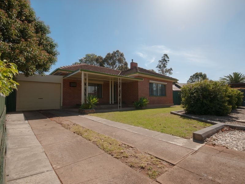 4 Chaddenwick Road, Elizabeth Vale SA 5112