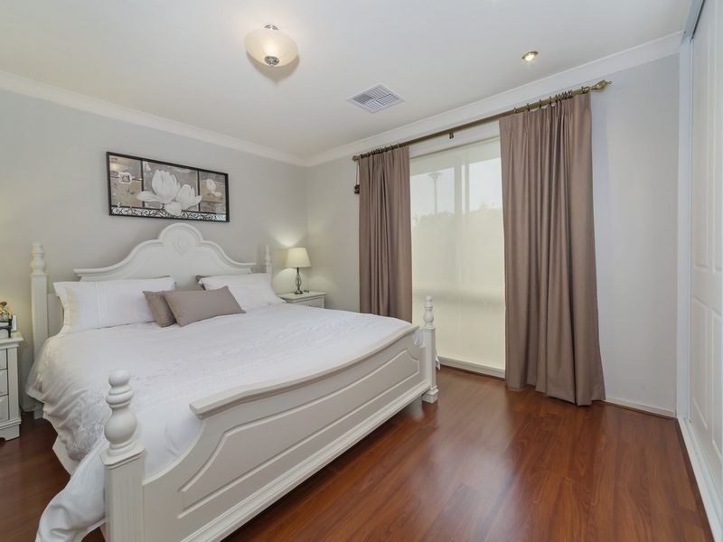 8 Elm Glade Court, Paralowie SA 5108