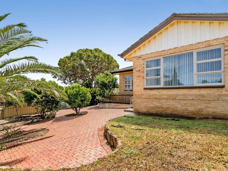 11 Marrett Drive, Ingle Farm SA 5098