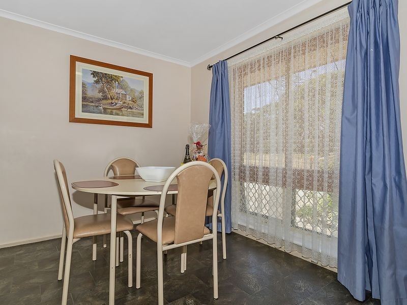1 Dawn Close, Paralowie SA 5108