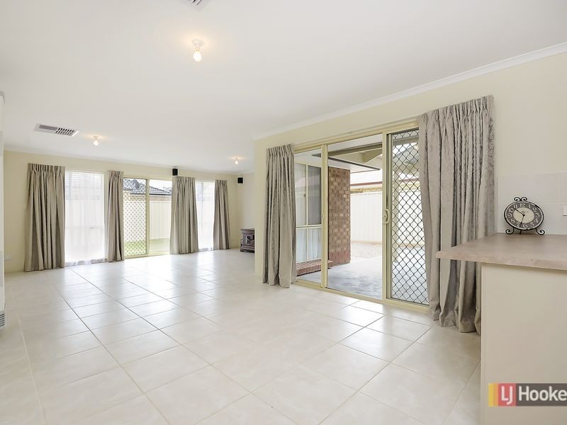 3 Edgewater Place, Burton SA 5110