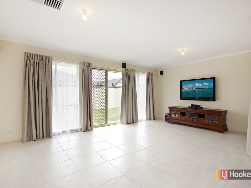 3 Edgewater Place, Burton SA 5110