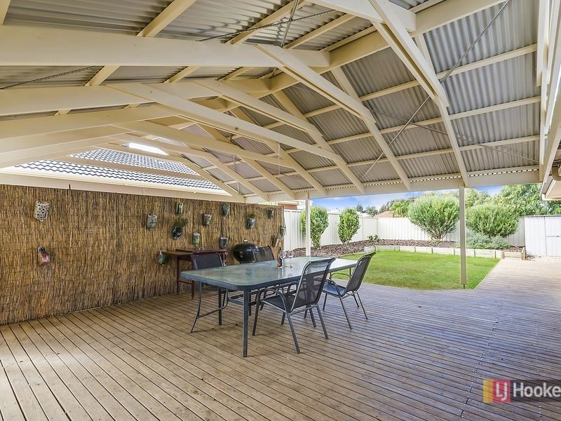 12 Vine Parade, Munno Para West SA 5115