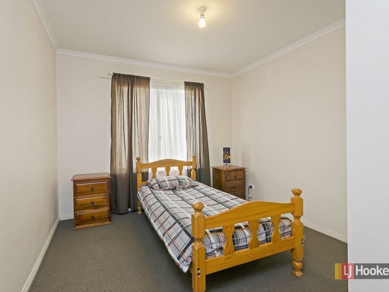 12 Vine Parade, Munno Para West SA 5115