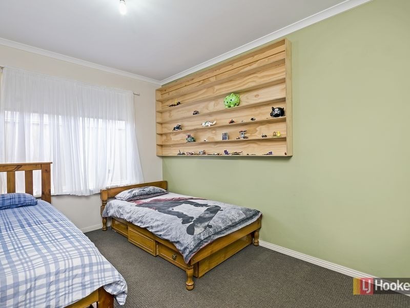 12 Vine Parade, Munno Para West SA 5115