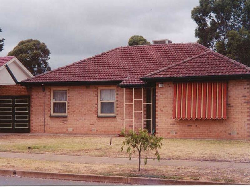 4 Wayford Street, Elizabeth Vale SA 5112