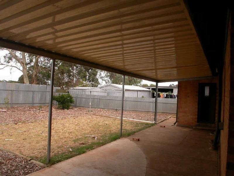 4 Wayford Street, Elizabeth Vale SA 5112