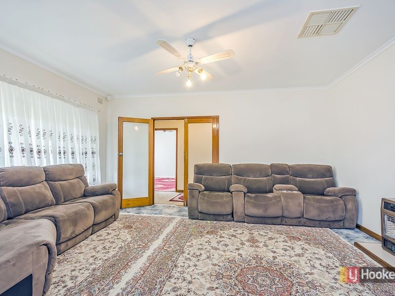 33 Todd Road, Para Hills SA 5096