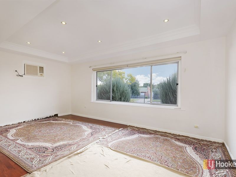 14 Midway Road, Elizabeth East SA 5112