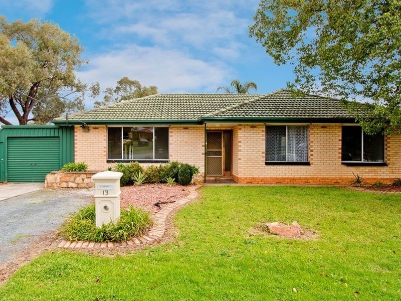 13 Buckingham Drive, Salisbury East SA 5109