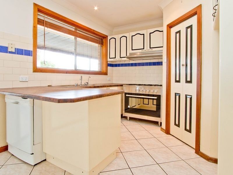 13 Buckingham Drive, Salisbury East SA 5109