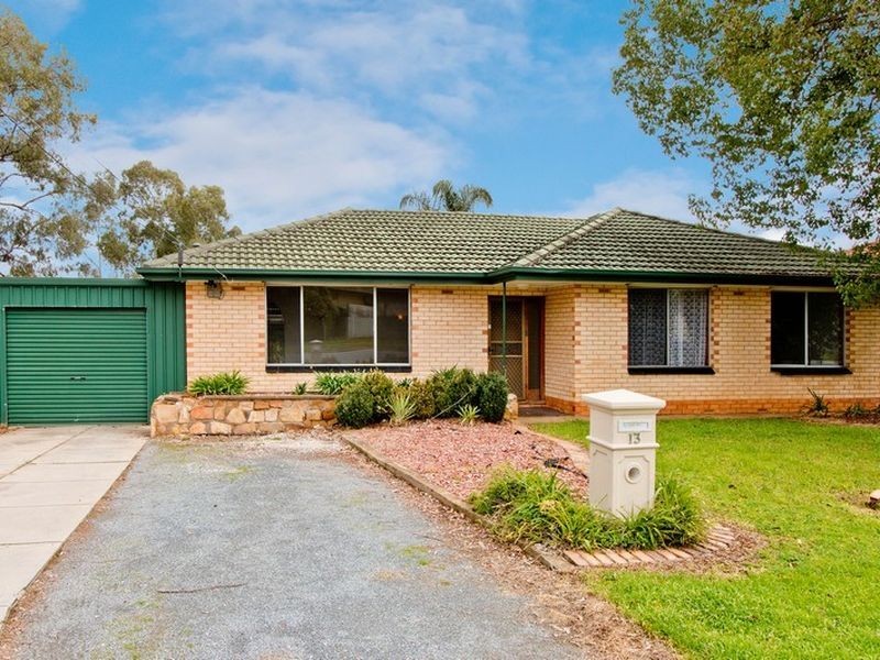 13 Buckingham Drive, Salisbury East SA 5109