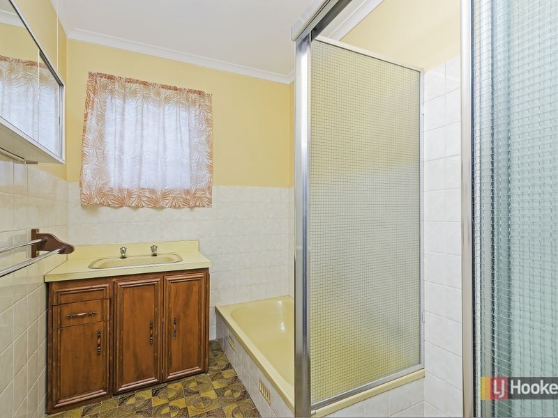 61 Collingbourne Drive, Elizabeth Vale SA 5112